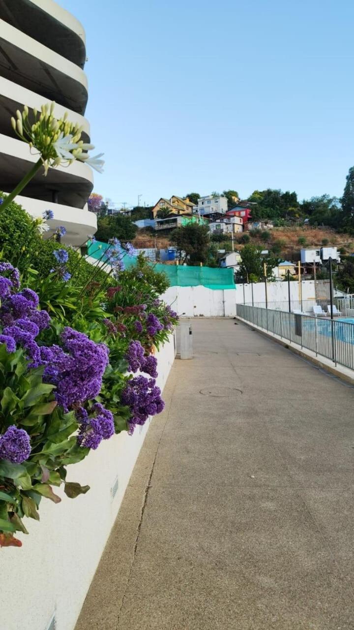 Ocean View & Pool Family 1p * Valparaiso